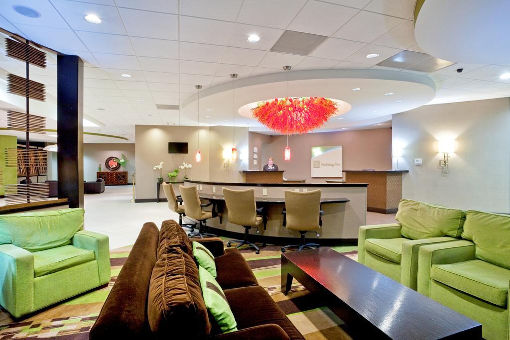Holiday Inn Olathe Medical Center インテリア 写真
