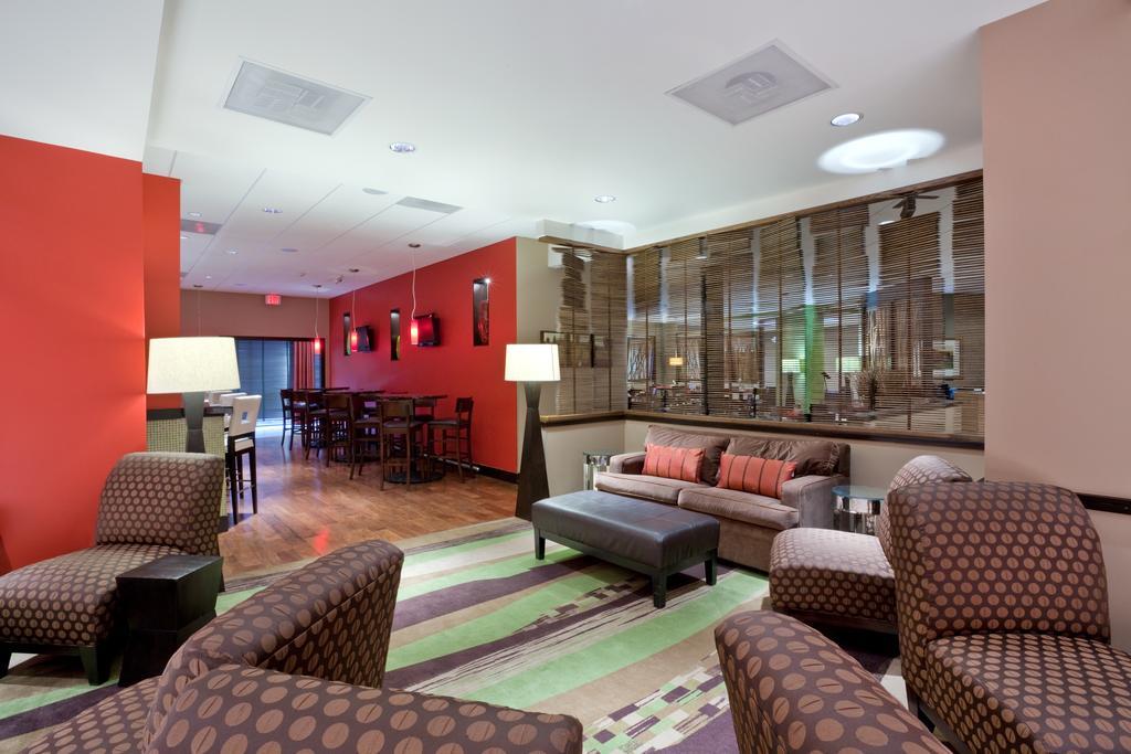 Holiday Inn Olathe Medical Center インテリア 写真