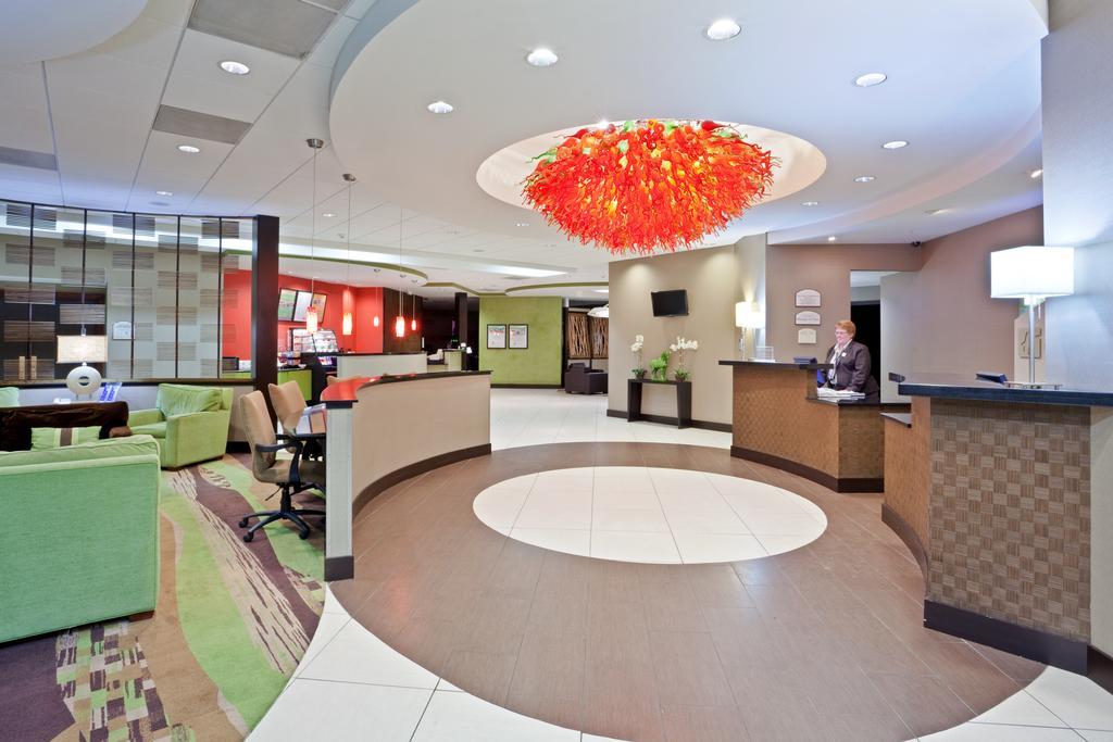 Holiday Inn Olathe Medical Center エクステリア 写真